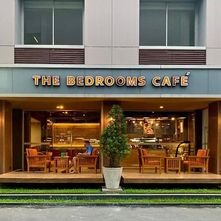 The Bedrooms Boutique Hotel Bangkok Exterior photo